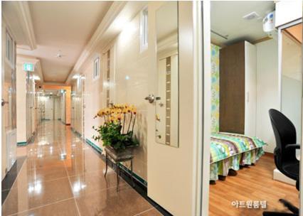 Asrama Art Oneroomtel *