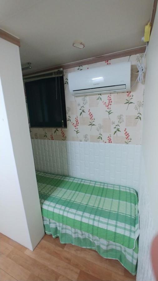Art Oneroomtel Hostel *